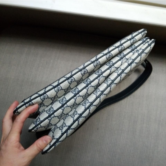 Authentic Vintage Gucci GG Monogram Ophidia - Picture 7 of 11